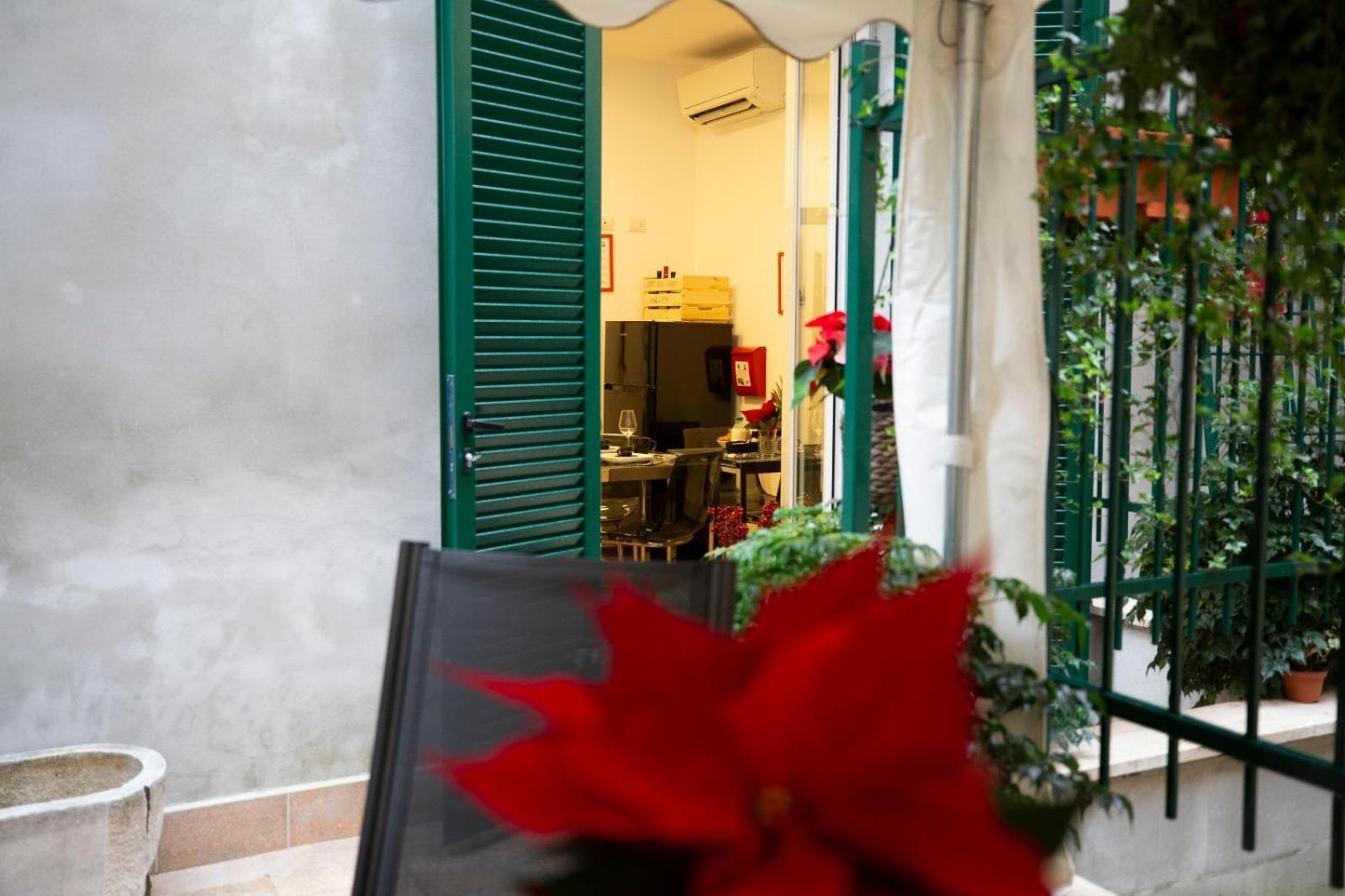 Flatinrome Trastevere Deluxe Rooms - Green Patio エクステリア 写真