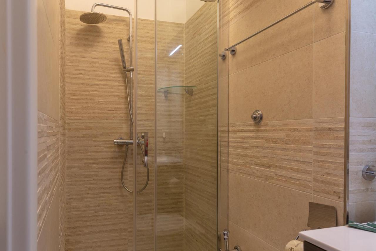 Flatinrome Trastevere Deluxe Rooms - Green Patio エクステリア 写真