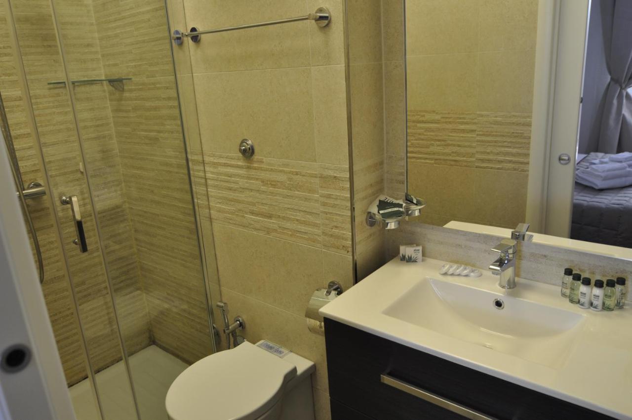 Flatinrome Trastevere Deluxe Rooms - Green Patio エクステリア 写真